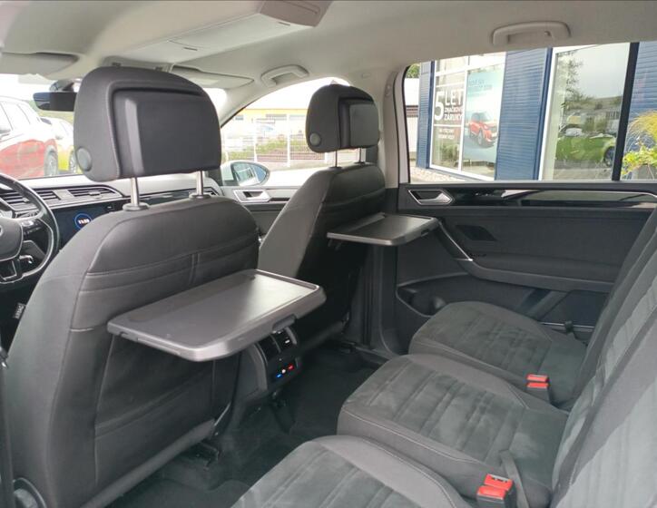 Volkswagen Touran 21