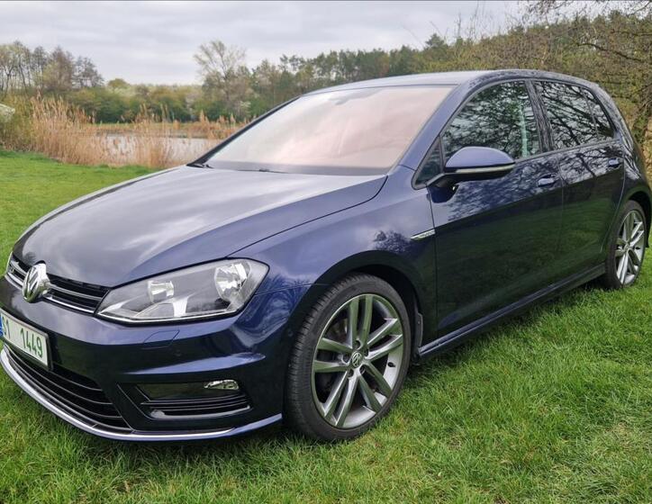Volkswagen Golf 1