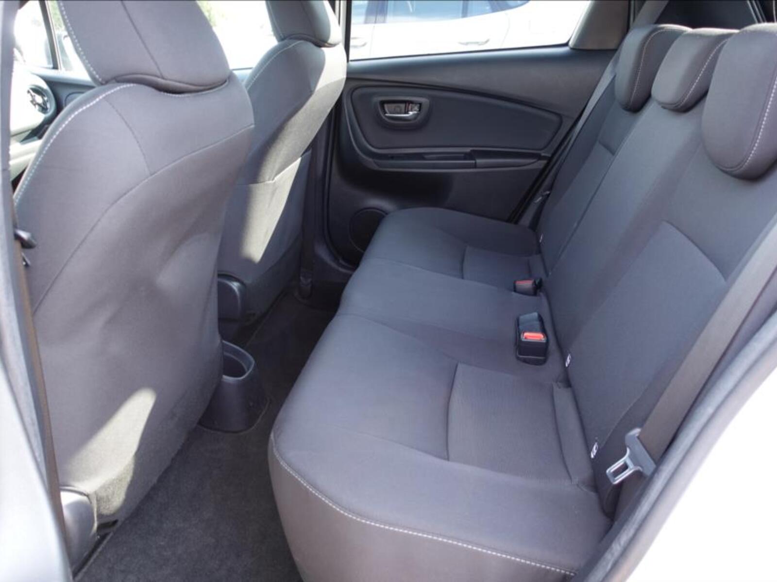 Toyota Yaris 11