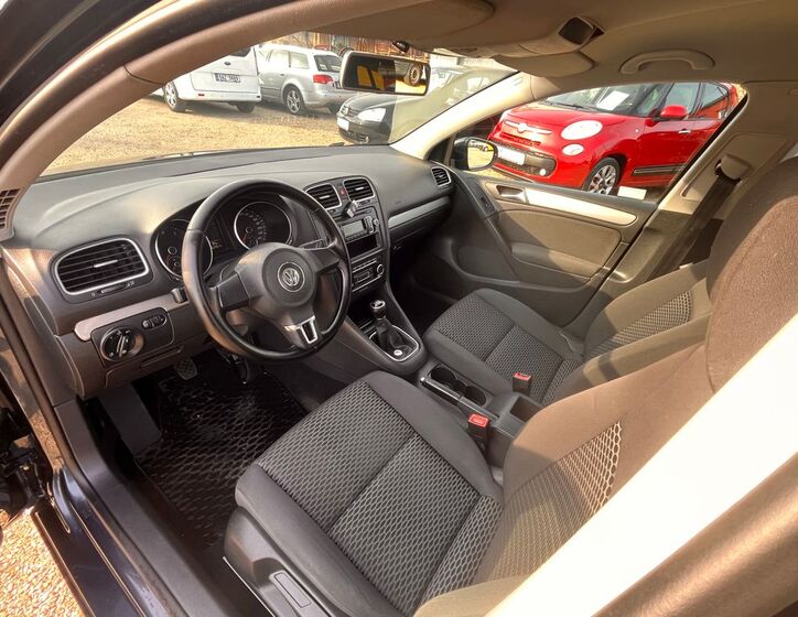 Volkswagen Golf 13