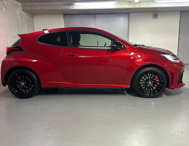 Toyota Yaris 15