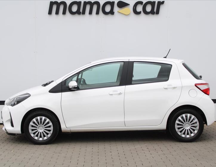 Toyota Yaris 4