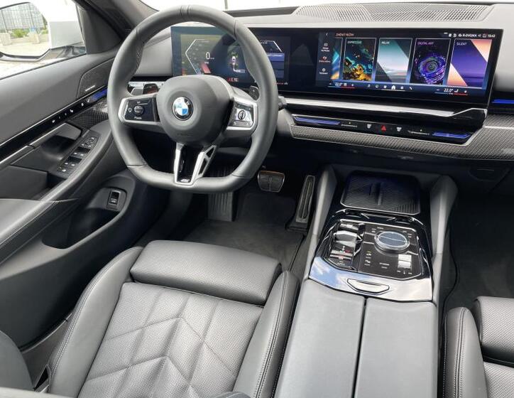 BMW Řada 5 14