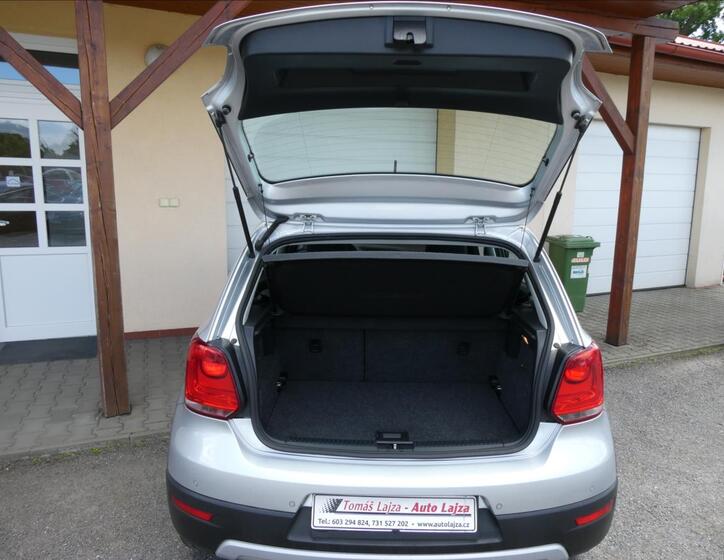 Volkswagen Polo 22