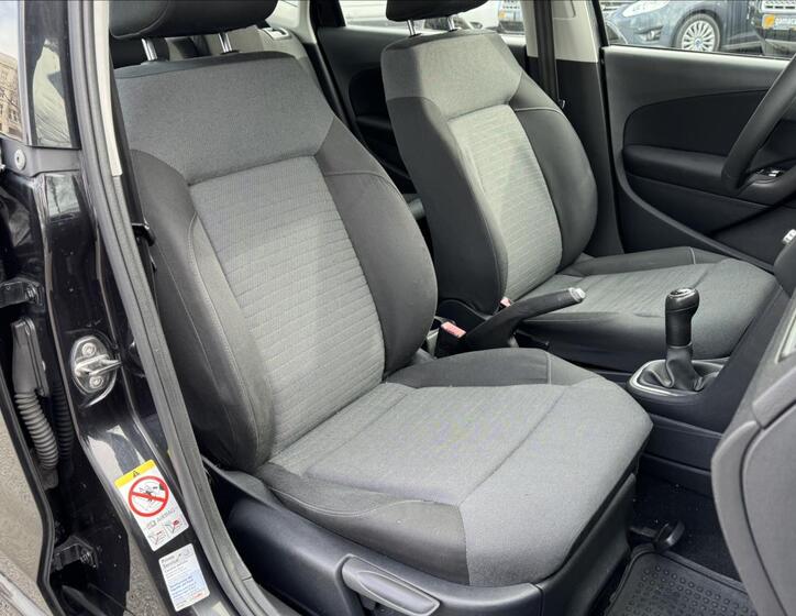 Volkswagen Polo 28