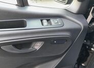 Mercedes-Benz Sprinter 9
