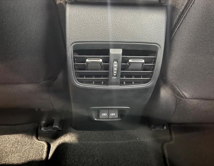 Toyota Corolla 13