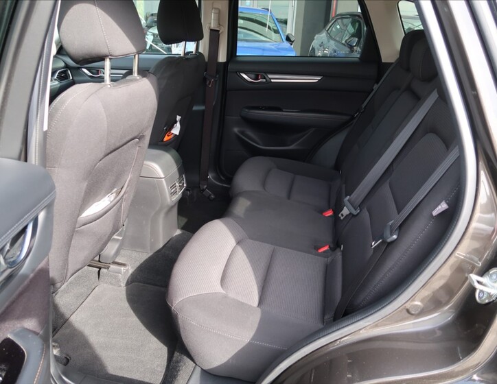 Mazda CX-5 9