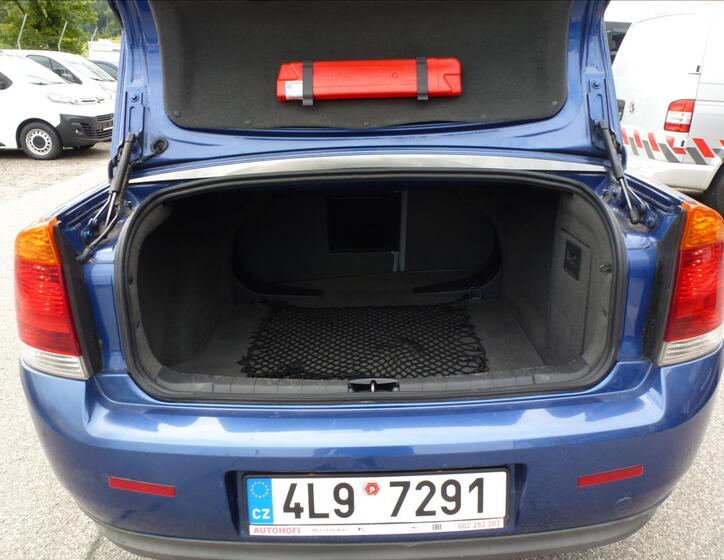 Opel Vectra 20