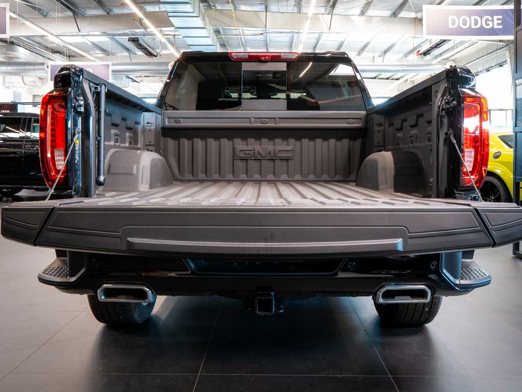 GMC Sierra
