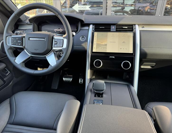 Land Rover Discovery 16