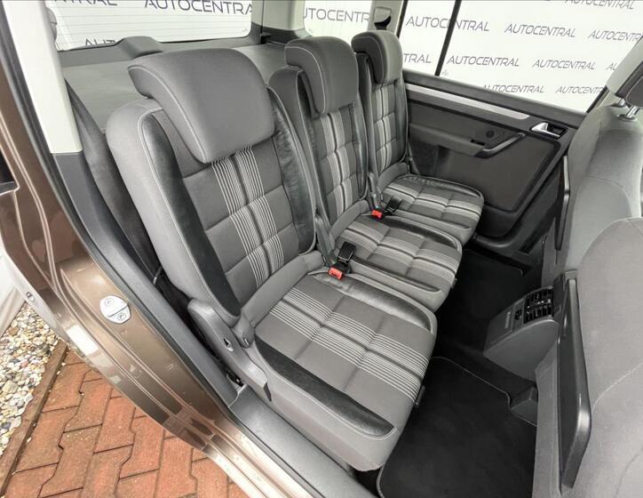 Volkswagen Touran 21