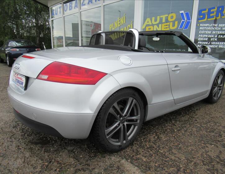 Audi TT 12