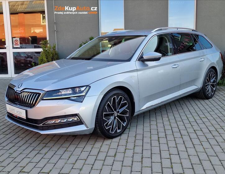 Škoda Superb 1