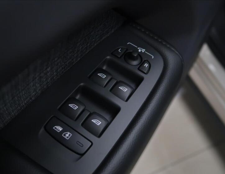 Volvo XC60 16