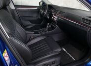 Škoda Superb 12