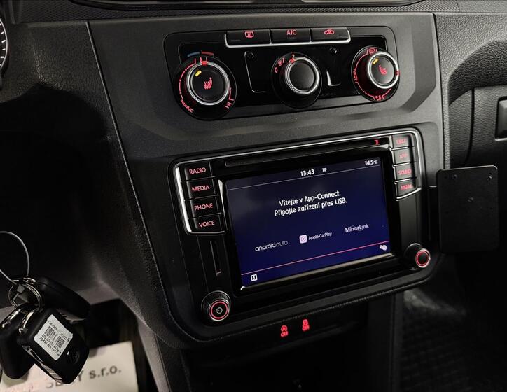 Volkswagen Caddy 23