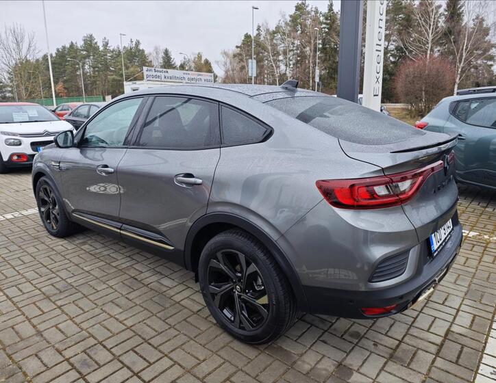 Renault Arkana 4