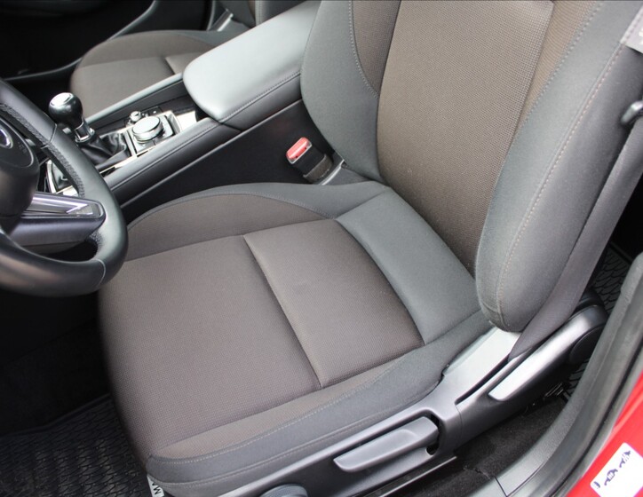 Mazda 3 30