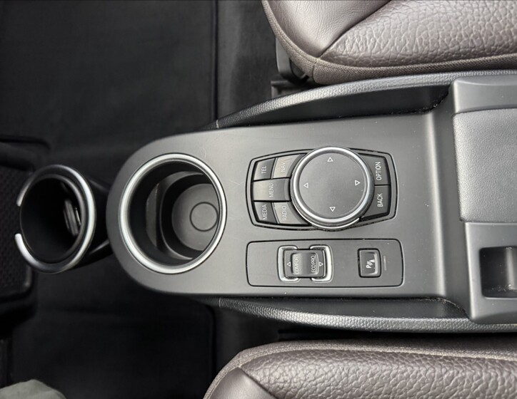 BMW i3 18