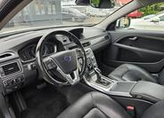 Volvo XC70 12