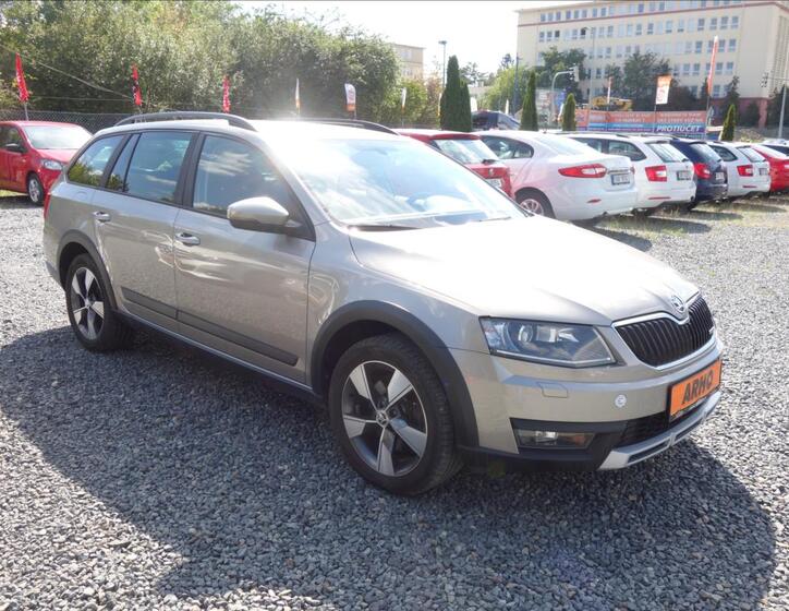 Škoda Octavia 1
