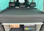 Volkswagen Multivan 17