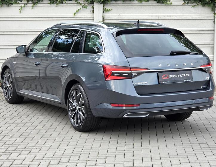 Škoda Superb 4