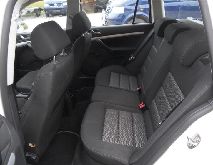 Škoda Octavia 16