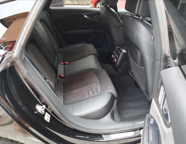 Audi A7 35