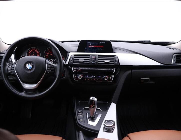 BMW Řada 4 37