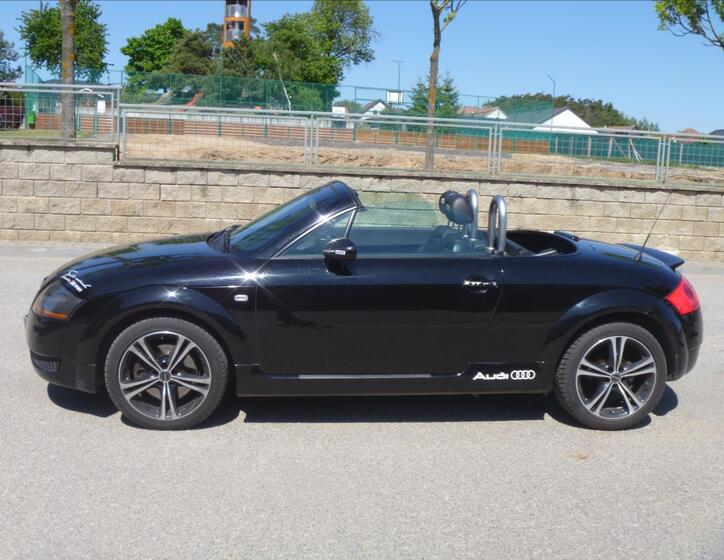 Audi TT 9