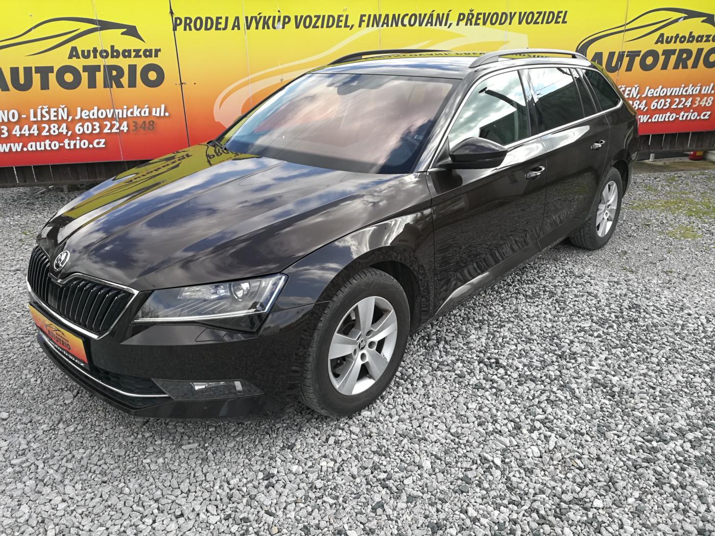 Škoda Superb