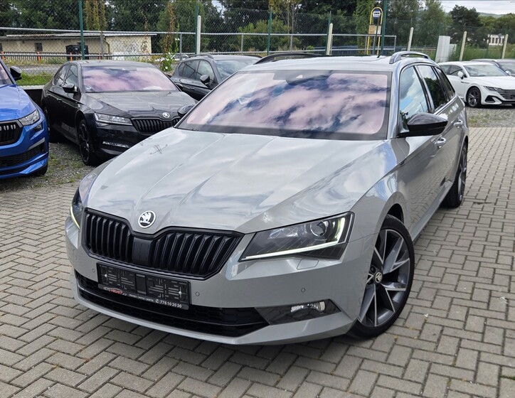 Škoda Superb 1