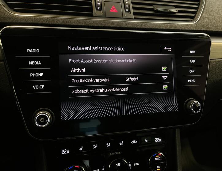 Škoda Superb 9