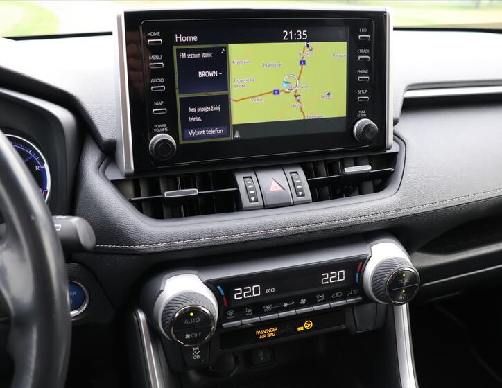 Toyota RAV4 21