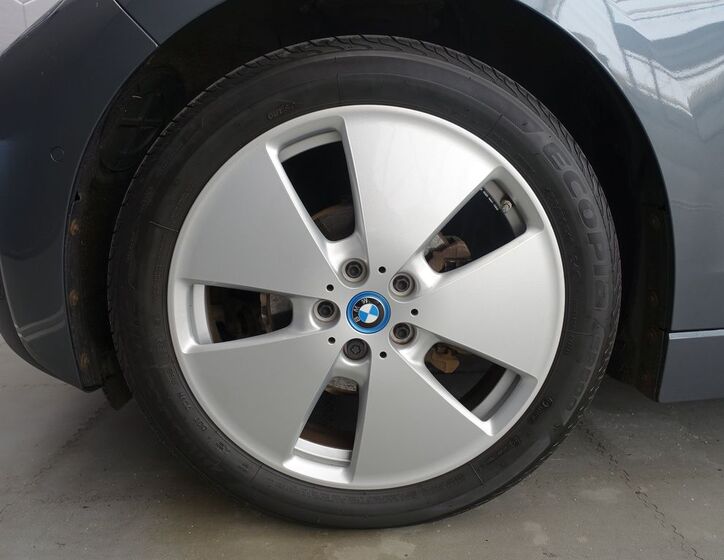 BMW i3 33