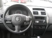 Suzuki SX4 9