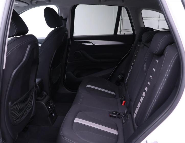 BMW X1 17