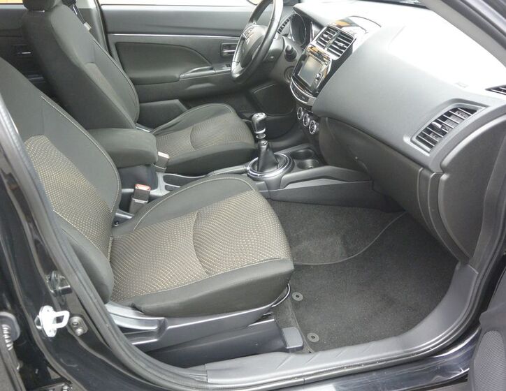 Mitsubishi ASX 30