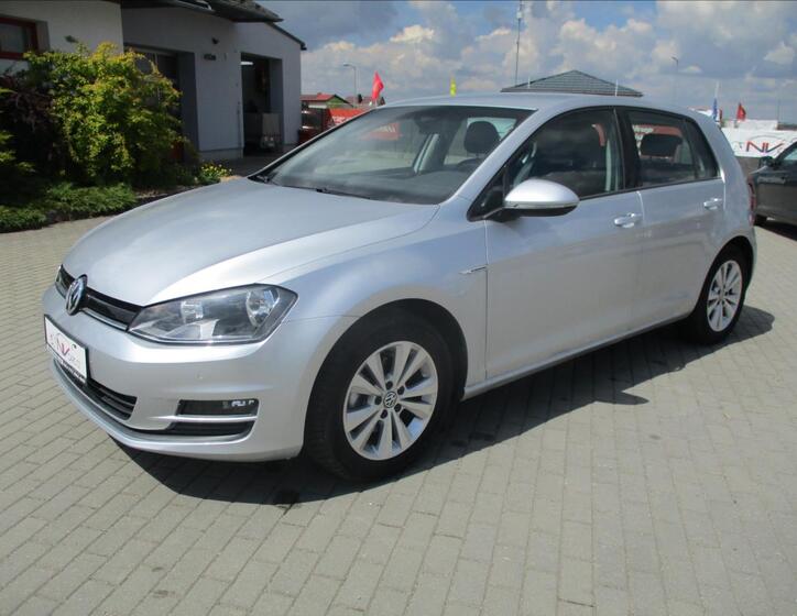 Volkswagen Golf 1