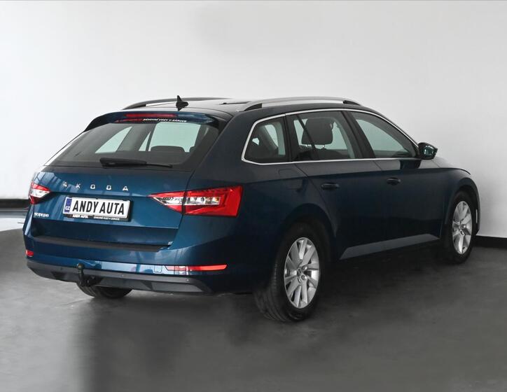 Škoda Superb 3