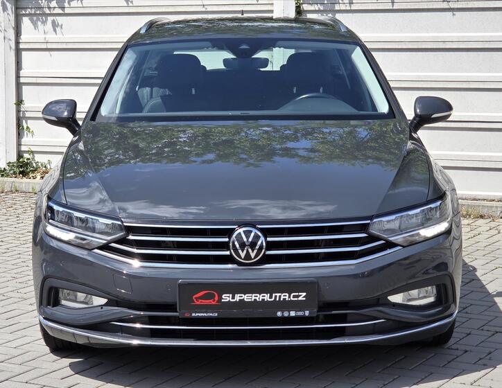 Volkswagen Passat 2