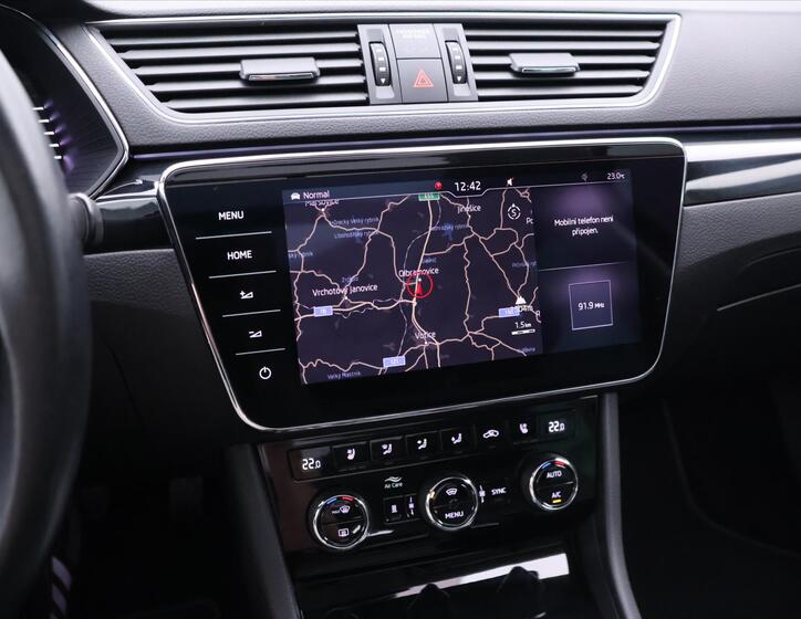 Škoda Superb 30
