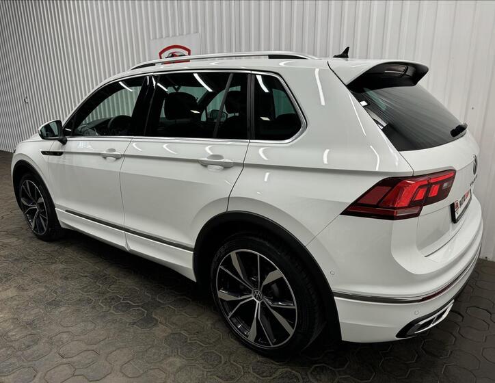 Volkswagen Tiguan 6