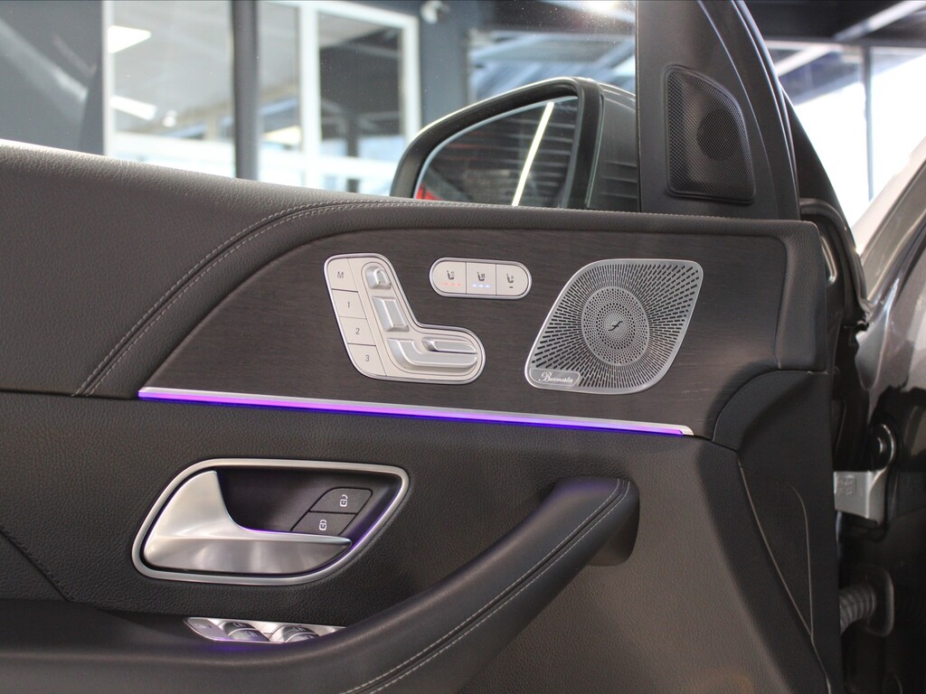 Mercedes-Benz GLE 10