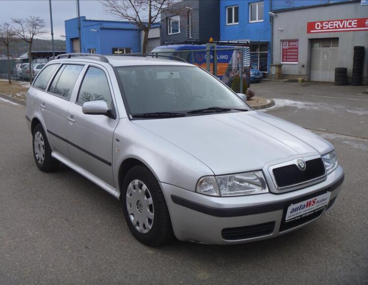 Škoda Octavia 3