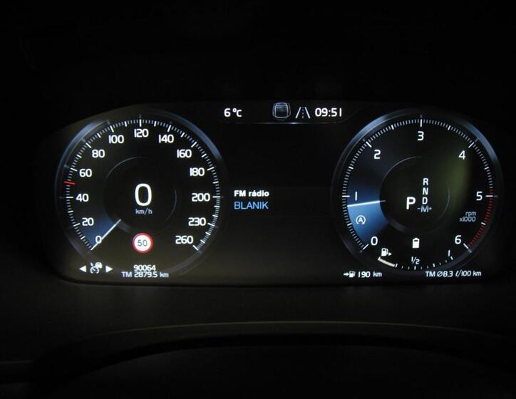 Volvo V90 38