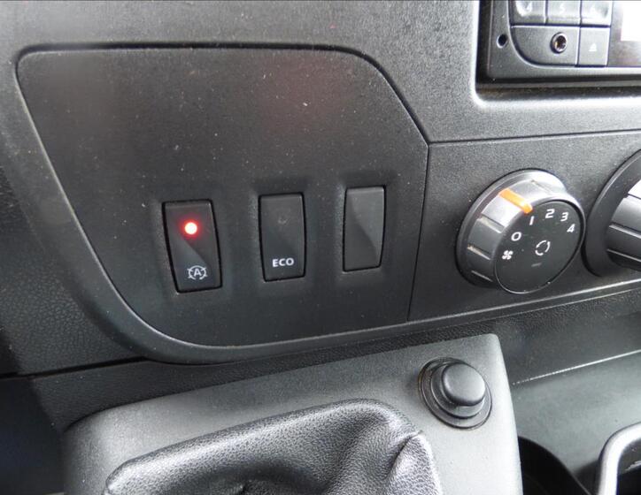 Renault Master 24