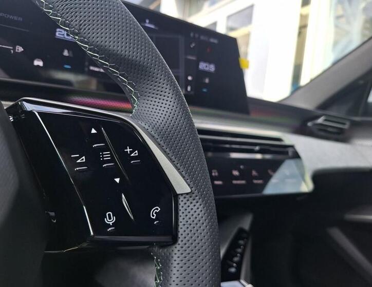 Peugeot 5008 13